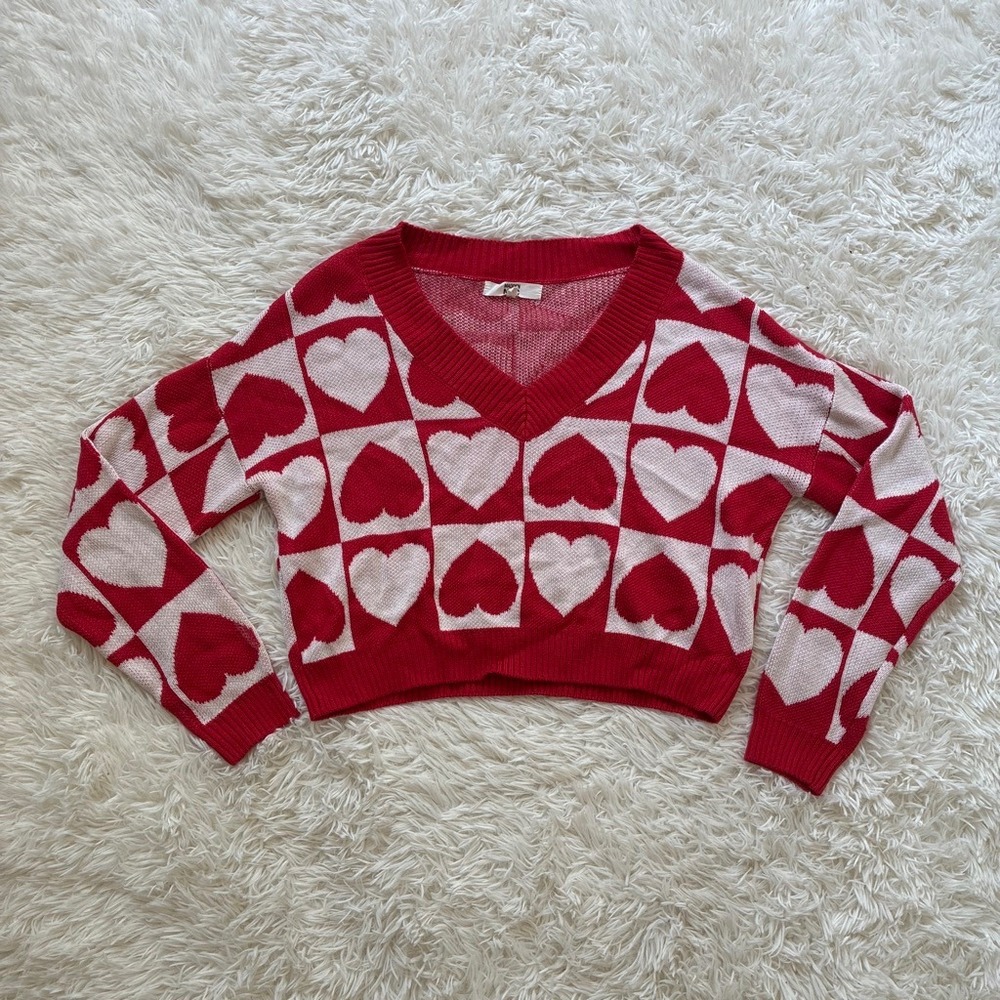 Madden NYC Women Red White Heart Checkerboard Cropped V-Neck Sweater XL